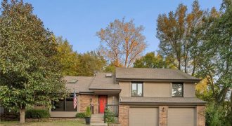 Homes for Sale in Kansas City, MO 64151 | 5417  Walden Drive