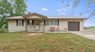 Homes for Sale in Excelsior Springs, MO 64024 | 26423 NE 98th Street