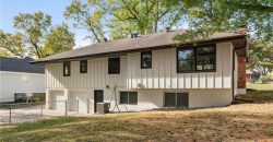 Homes for Sale in Gladstone, MO 64119 | 6605 N Agnes Avenue