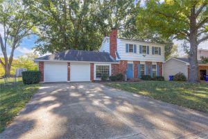 2801-NE-67th-Terrace-mls-2585286-image-1