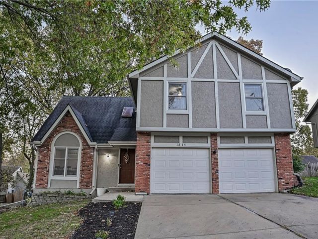 Homes for Sale in Kansas City, MO 64155 | 1315  86th Street