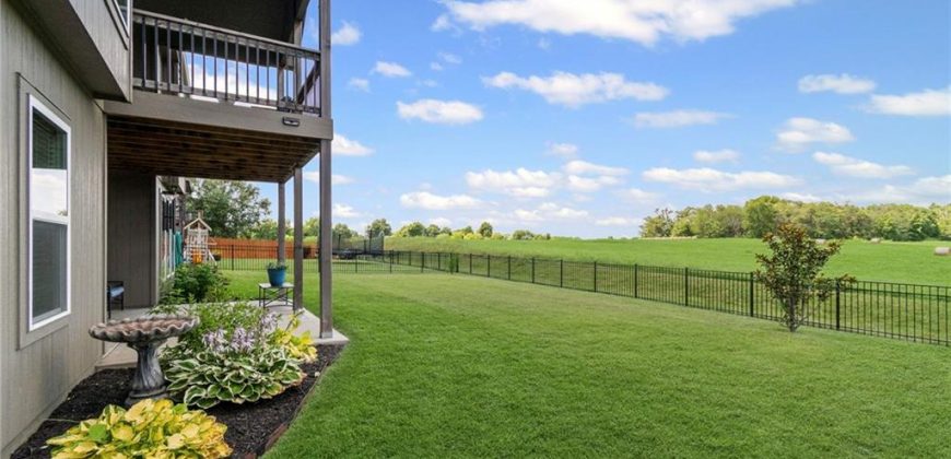 Homes for Sale in Kansas City, MO 64155 | 2010 NE 114th Terrace