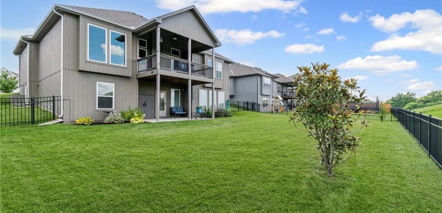 Homes for Sale in Kansas City, MO 64155 | 2010 NE 114th Terrace