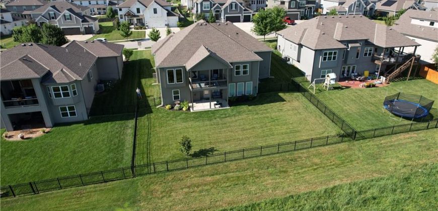 Homes for Sale in Kansas City, MO 64155 | 2010 NE 114th Terrace