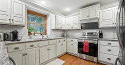 Homes for Sale in Parkville, MO 64152 | 6235 N Forest Drive