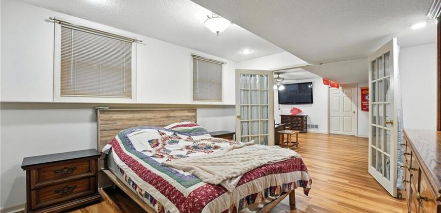 Homes for Sale in Parkville, MO 64152 | 6235 N Forest Drive