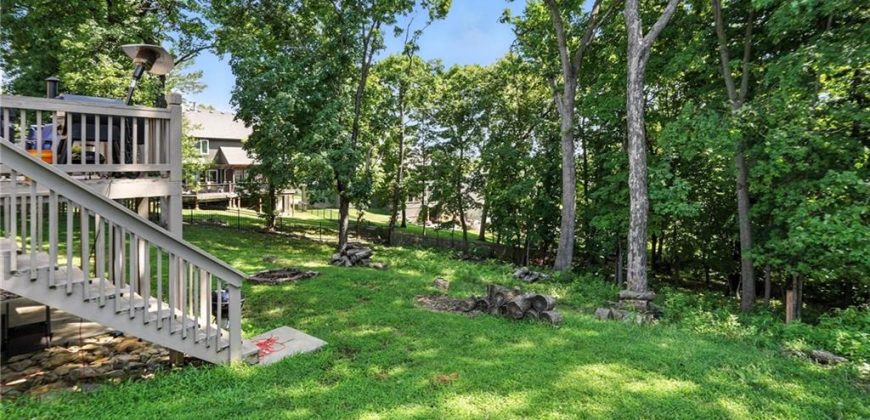 Homes for Sale in Parkville, MO 64152 | 6235 N Forest Drive