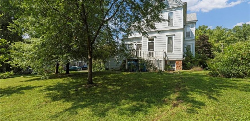 Homes for Sale in Liberty, MO 64068 | 471 E Kansas Street