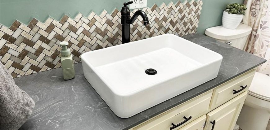 Homes for Sale in Excelsior Springs, MO 64024 | 400  Beverly Avenue