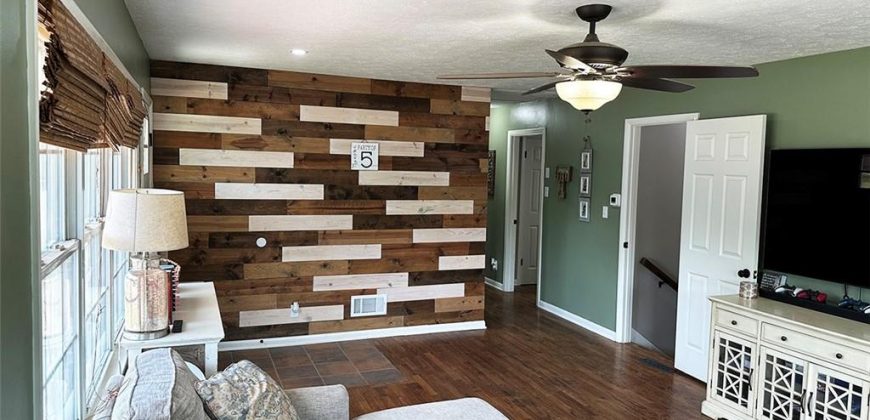 Homes for Sale in Excelsior Springs, MO 64024 | 400  Beverly Avenue