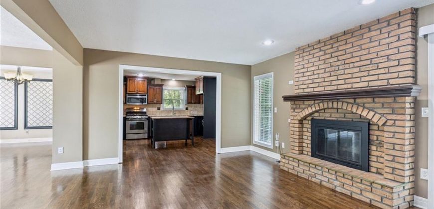 Homes for Sale in Kansas City, MO 64151 | 5408 NW 58th Terrace