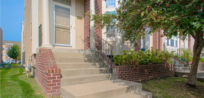 Homes for Sale in North Kansas City, MO 64116 | 2908  Erie Park