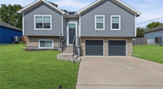 Homes for Sale in Kansas City, MO 64119 | 5412 NE 62nd Street