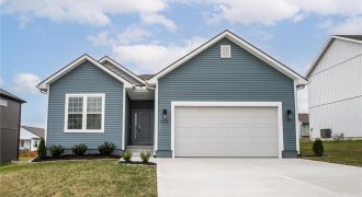 Homes for Sale in Kansas City, MO 64154 | 4005 NW 96th Street