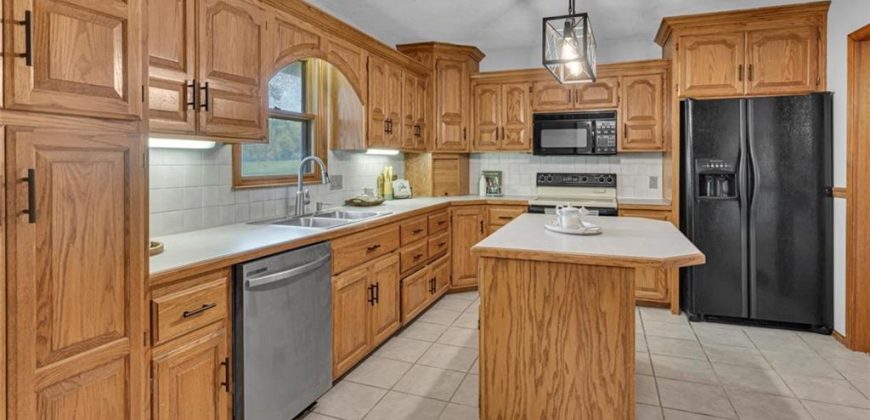 Homes for Sale in Excelsior Springs, MO 64024 | 16405  Salem Road