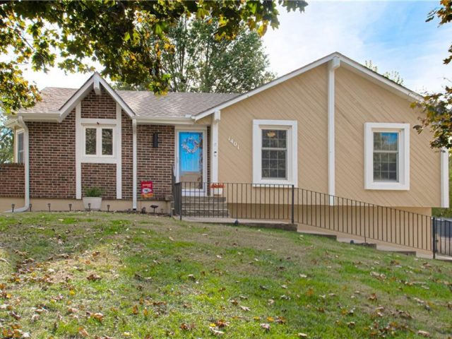 Homes for Sale in Kansas City, MO 64155 | 1401 NE 113th Street