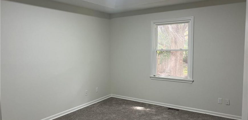 Homes for Sale in Kansas City, MO 64155 | 917 NE 108th Terrace