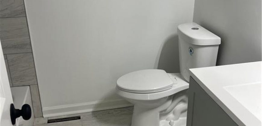 Homes for Sale in Kansas City, MO 64155 | 917 NE 108th Terrace