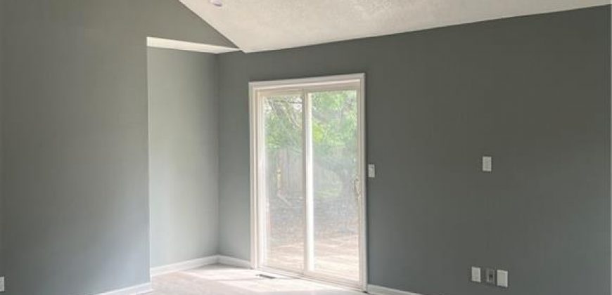 Homes for Sale in Kansas City, MO 64155 | 917 NE 108th Terrace