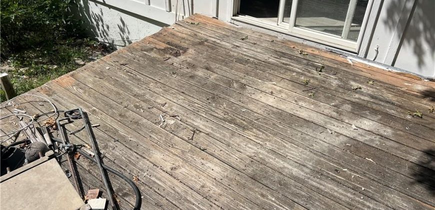 Homes for Sale in Kansas City, MO 64155 | 917 NE 108th Terrace