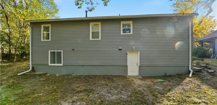 Homes for Sale in Kansas City, MO 64117 | 3212 NE Walnut Road