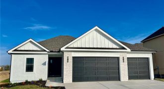 Homes for Sale in Liberty, MO 64068 | 1980  Longview Drive