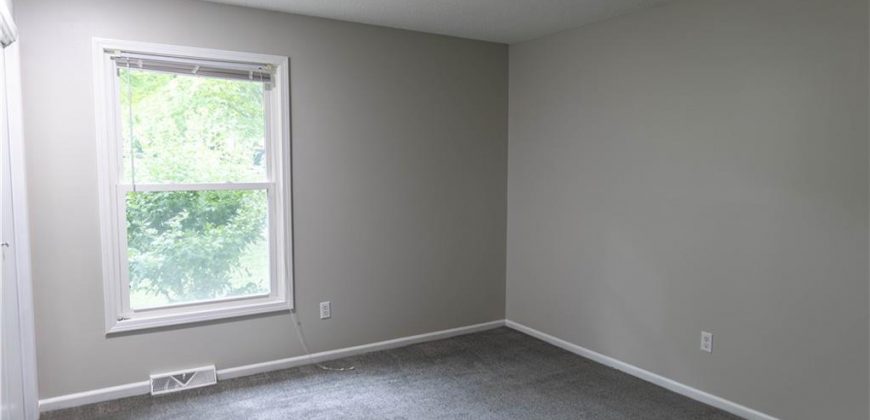 Homes for Sale in Parkville, MO 64152 | 5710 NW Raintree Drive