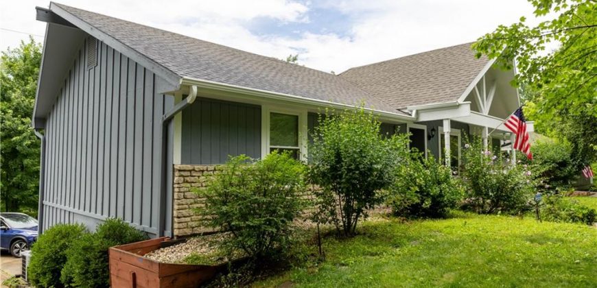 Homes for Sale in Parkville, MO 64152 | 5710 NW Raintree Drive