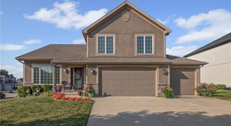 Homes for Sale in Kansas City, MO 64156 | 9000 N Mersington Avenue