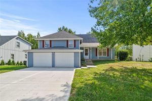 13-NE-102nd-Terrace-mls-2579284-image-1