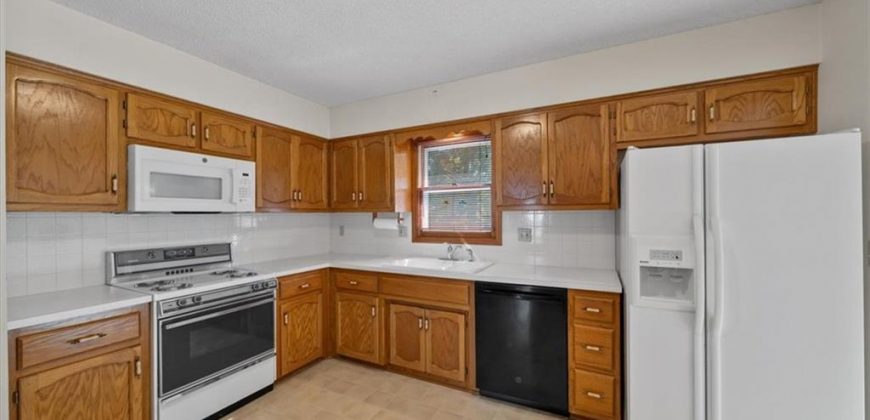 Homes for Sale in Kansas City, MO 64155 | 13 NE 102nd Terrace