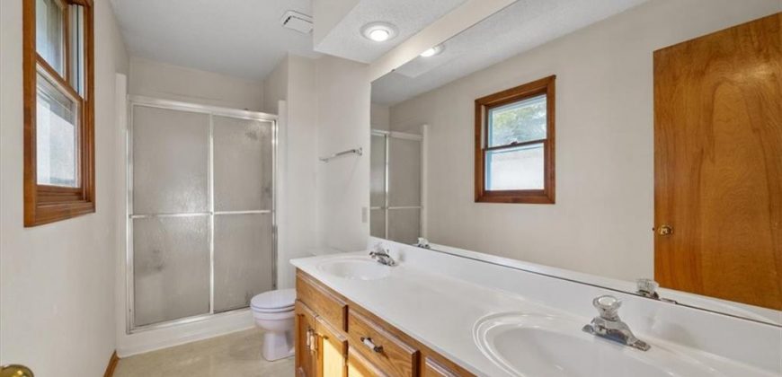 Homes for Sale in Kansas City, MO 64155 | 13 NE 102nd Terrace