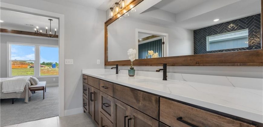 Homes for Sale in Parkville, MO 64152 | 13512  Terrace Park Drive