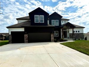 1011--Poplar-Lane-mls-2581684-image-1