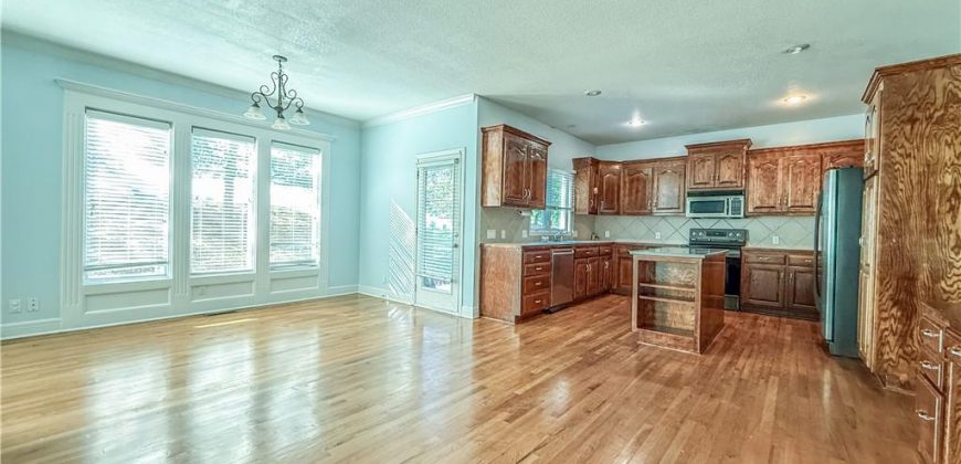 Homes for Sale in Kansas City, MO 64154 | 10308 N Lucerne Avenue