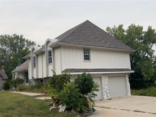 Homes for Sale in Liberty, MO 64068 | 1014 N Forest Lane