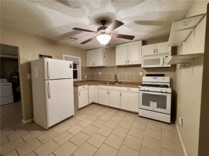 4313-NE-46th-Street-mls-2582982-image-1