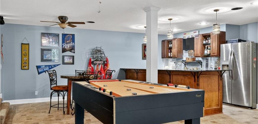 Homes for Sale in Kansas City, MO 64155 | 9221 N Garfield Avenue