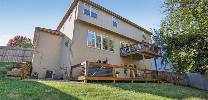 Homes for Sale in Kansas City, MO 64155 | 9221 N Garfield Avenue