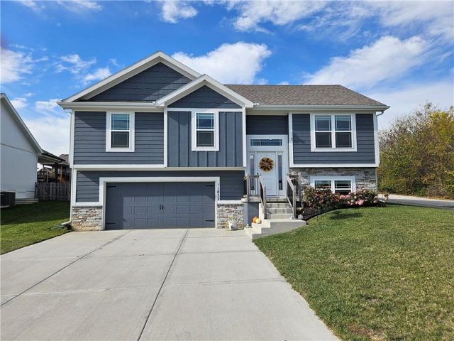 Homes for Sale in Kansas City, MO 64157 | 11852 N Kentucky Avenue