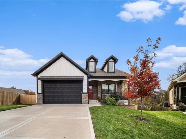 Homes for Sale in Excelsior Springs, MO 64024 | 614  Caitlin Court