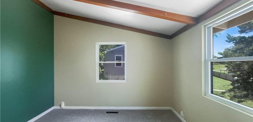 Homes for Sale in Kansas City, MO 64117 | 2939 NE Jewett Street