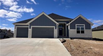 Homes for Sale in Kearney, MO 64060 | 2318  Larkspur Lane