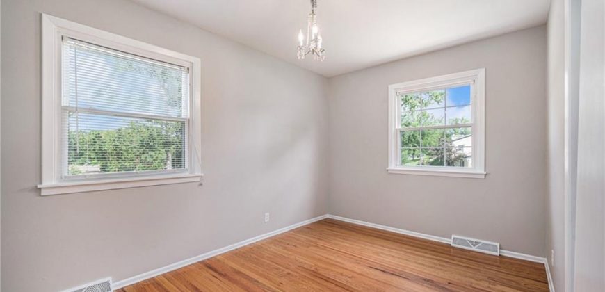 Homes for Sale in Gladstone, MO 64118 | 1603 NE 63rd Street