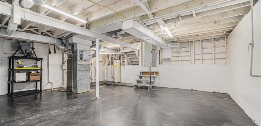 Homes for Sale in Gladstone, MO 64118 | 1603 NE 63rd Street