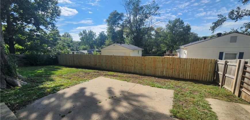 Homes for Sale in Gladstone, MO 64118 | 1603 NE 63rd Street