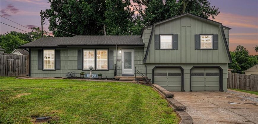 Homes for Sale in Gladstone, MO 64118 | 1603 NE 63rd Street