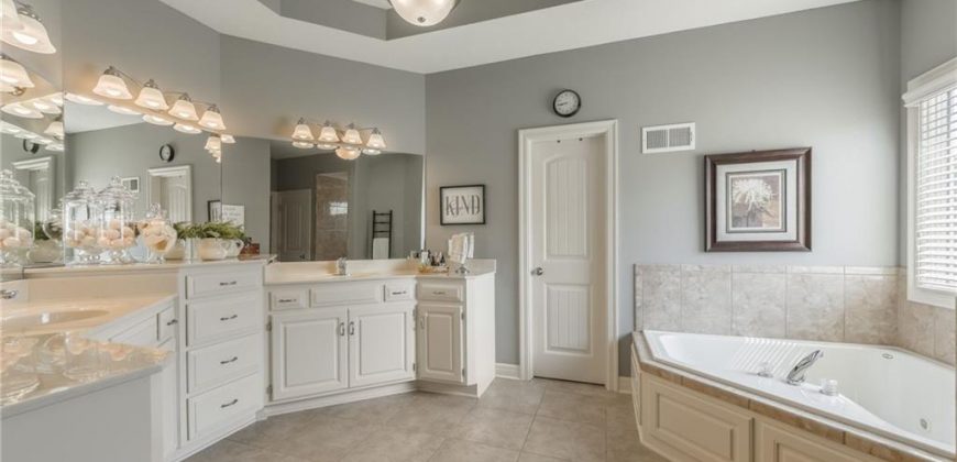 Homes for Sale in Parkville, MO 64152 | 14470 NW 61st Street