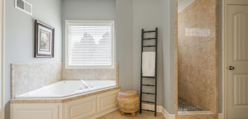 Homes for Sale in Parkville, MO 64152 | 14470 NW 61st Street