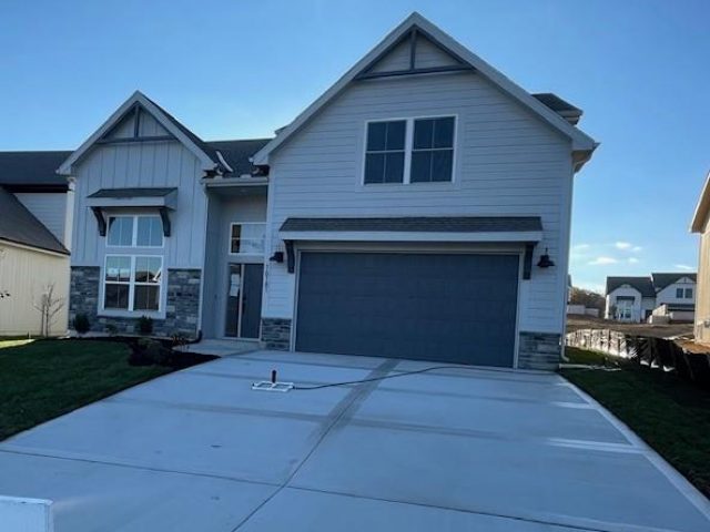 Homes for Sale in Parkville, MO 64152 | 16181  Ryan Circle